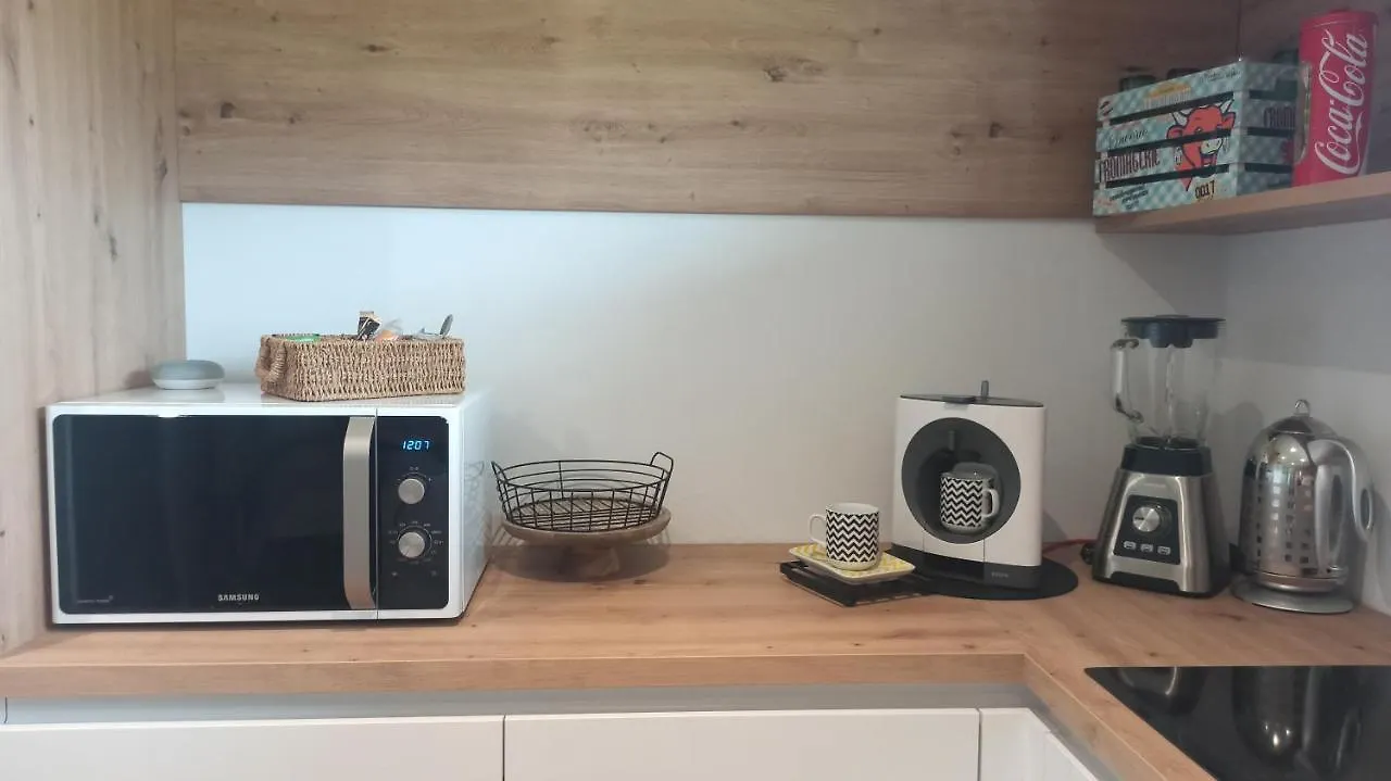 Chambre Dans Villa Proche Rennes - Cuisine, Entree Independante Laille France