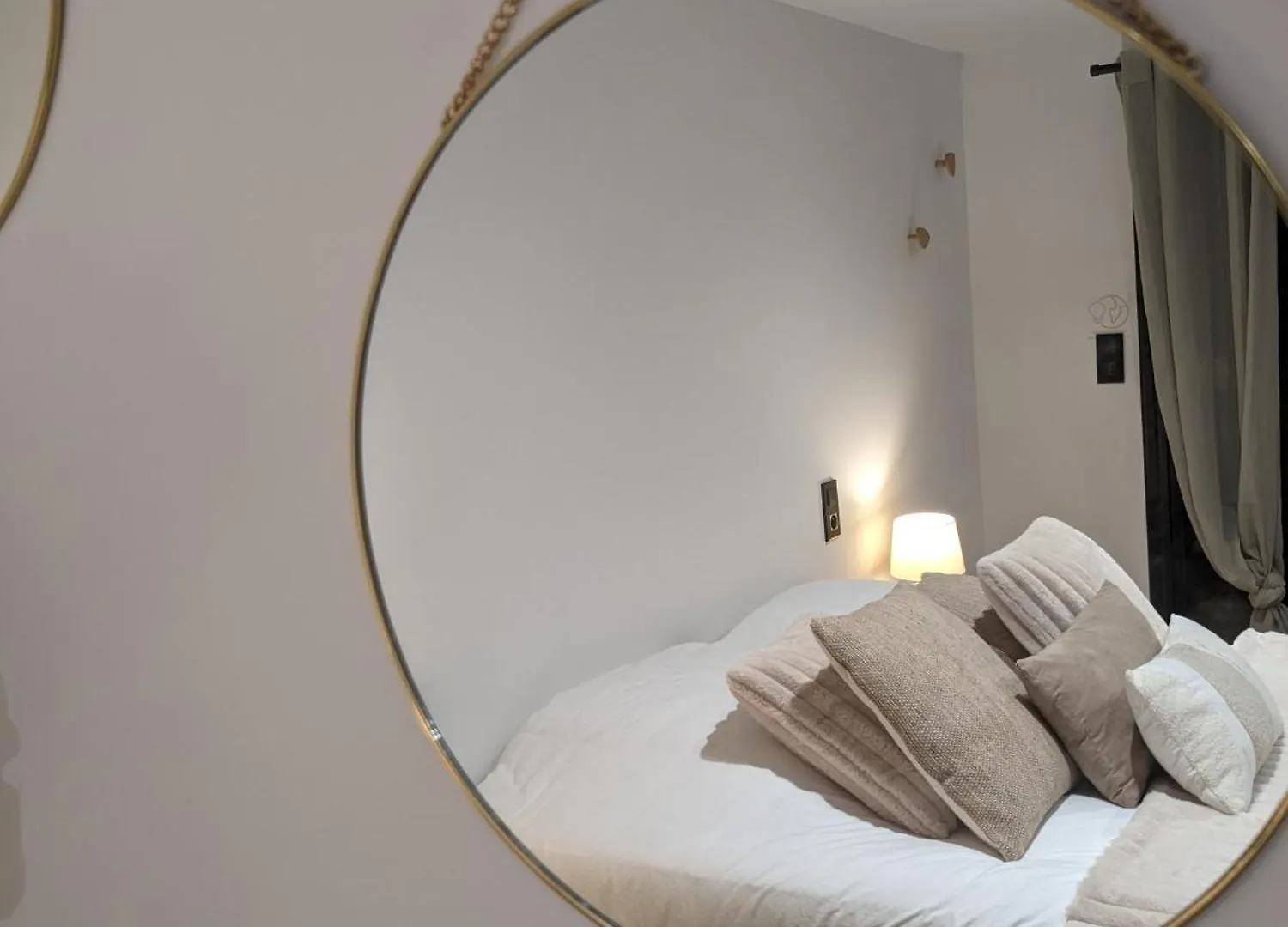 Chambre Dans Villa Proche Rennes - Cuisine, Entree Independante Laille