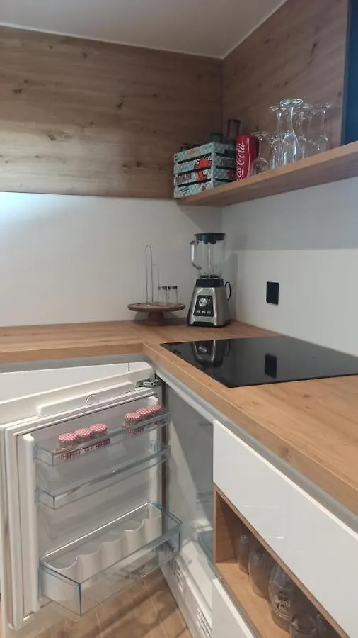 Chambre Dans Villa Proche Rennes - Cuisine, Entree Independante Laille 0*,  France